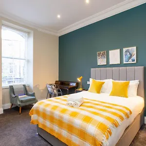 Royal 2bed Center Apartment Edinburgh