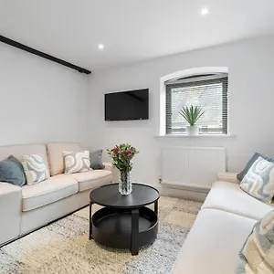 1a The Courtyard, Apartment Exeter